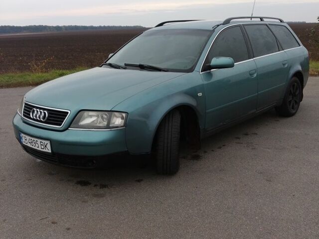 Зеленый Ауди А6, объемом двигателя 2.4 л и пробегом 443 тыс. км за 3100 $, фото 2 на Automoto.ua