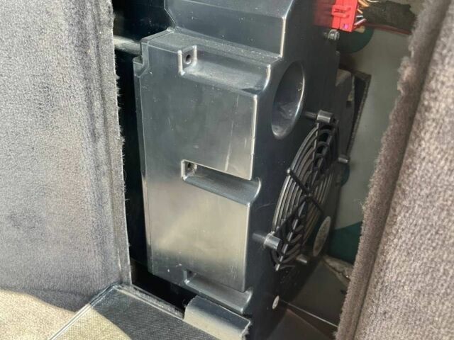 Ауді А6 1999 у Вінниці на Automoto.ua Зелений Ауді А6, об'ємом двигуна 2.5 л та пробігом 238 тис. км за 4100 $, фото 22 на Automoto.ua