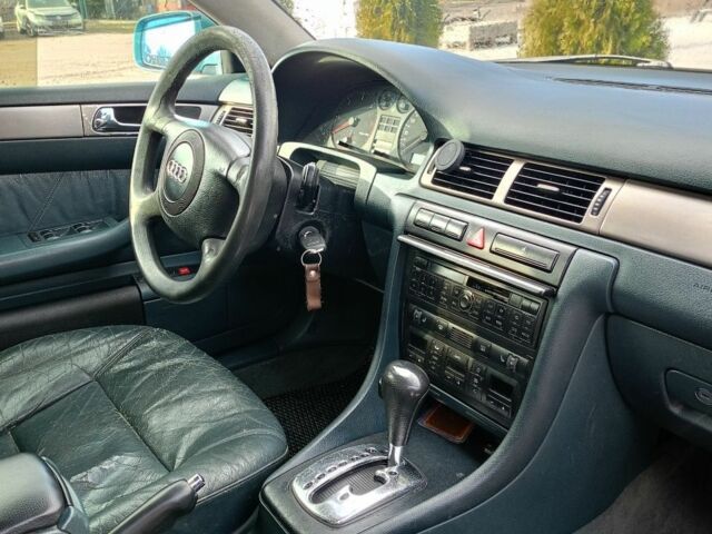 Зеленый Ауди А6, объемом двигателя 2.5 л и пробегом 500 тыс. км за 3000 $, фото 6 на Automoto.ua