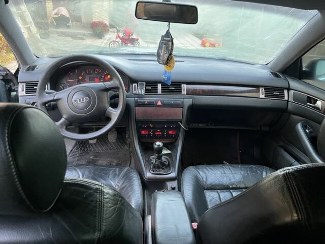 Ауді А6 1999 у Ахтырке на Automoto.ua Зелений Ауді А6, об'ємом двигуна 2.5 л та пробігом 400 тис. км за 2350 $, фото 5 на Automoto.ua
