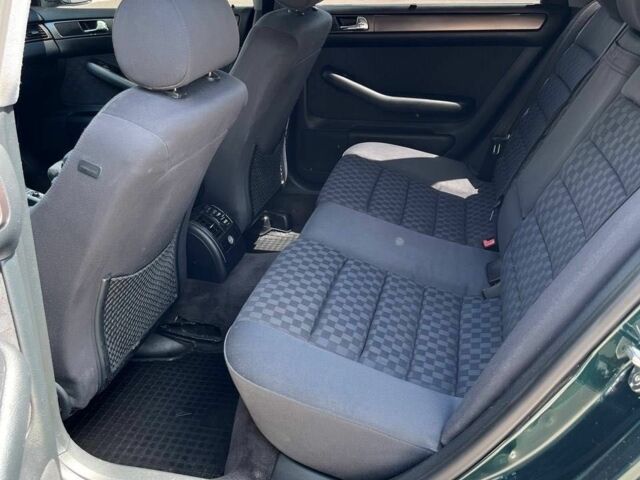 Ауді А6 1999 у Вінниці на Automoto.ua Зелений Ауді А6, об'ємом двигуна 2.5 л та пробігом 238 тис. км за 4100 $, фото 10 на Automoto.ua