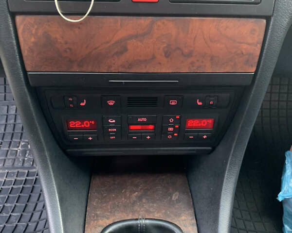 Зеленый Ауди А6, объемом двигателя 2.5 л и пробегом 449 тыс. км за 4199 $, фото 19 на Automoto.ua