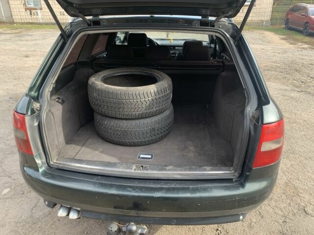 Зелений Ауді А6, об'ємом двигуна 2.6 л та пробігом 270 тис. км за 3000 $, фото 12 на Automoto.ua