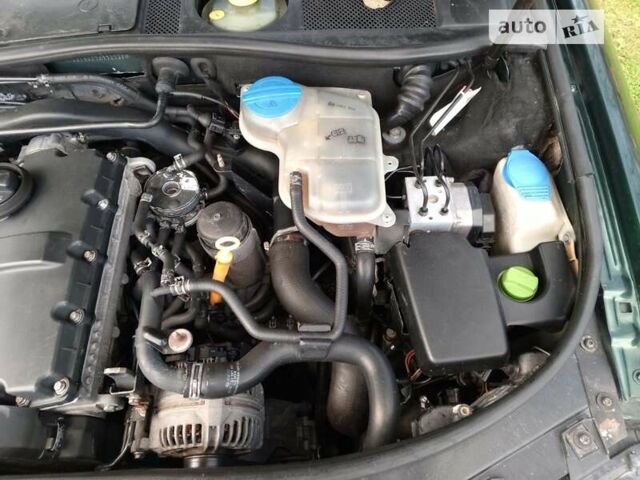 Зелений Ауді А6, об'ємом двигуна 1.9 л та пробігом 300 тис. км за 4700 $, фото 14 на Automoto.ua