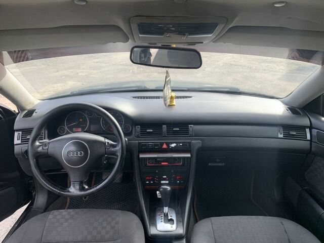 Зелений Ауді А6, об'ємом двигуна 2.6 л та пробігом 270 тис. км за 3000 $, фото 11 на Automoto.ua