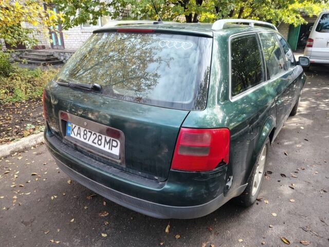 Зеленый Ауди А6, объемом двигателя 2.5 л и пробегом 400 тыс. км за 2800 $, фото 2 на Automoto.ua