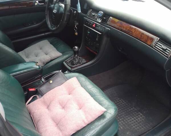 Зеленый Ауди А6, объемом двигателя 2.5 л и пробегом 313 тыс. км за 4900 $, фото 1 на Automoto.ua