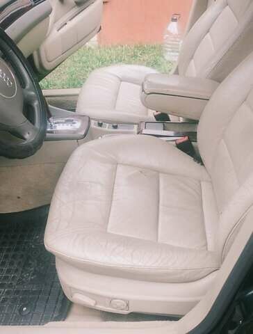 Зелений Ауді А6, об'ємом двигуна 2.5 л та пробігом 323 тис. км за 4100 $, фото 13 на Automoto.ua