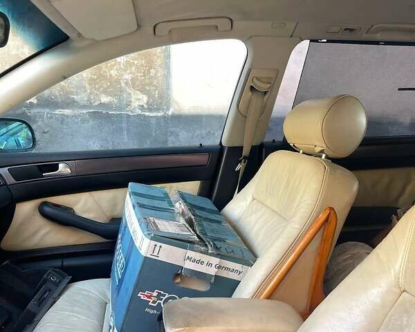 Зелений Ауді А6, об'ємом двигуна 2.5 л та пробігом 246 тис. км за 2750 $, фото 17 на Automoto.ua