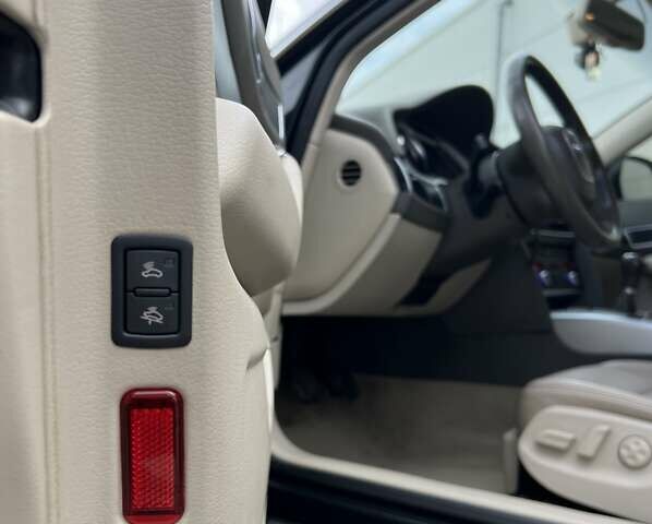 Зелений Ауді А6, об'ємом двигуна 2 л та пробігом 360 тис. км за 12100 $, фото 46 на Automoto.ua