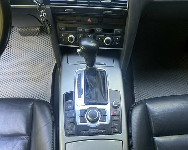 Зеленый Ауди А6, объемом двигателя 2.4 л и пробегом 296 тыс. км за 7100 $, фото 15 на Automoto.ua