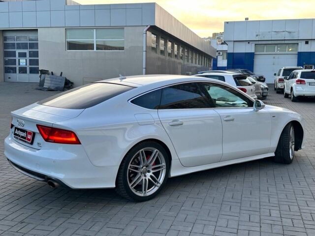 Белый Ауди A7 Sportback, объемом двигателя 3 л и пробегом 235 тыс. км за 15990 $, фото 10 на Automoto.ua