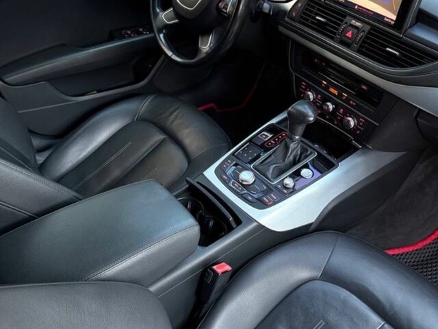 Белый Ауди A7 Sportback, объемом двигателя 3 л и пробегом 260 тыс. км за 12700 $, фото 7 на Automoto.ua