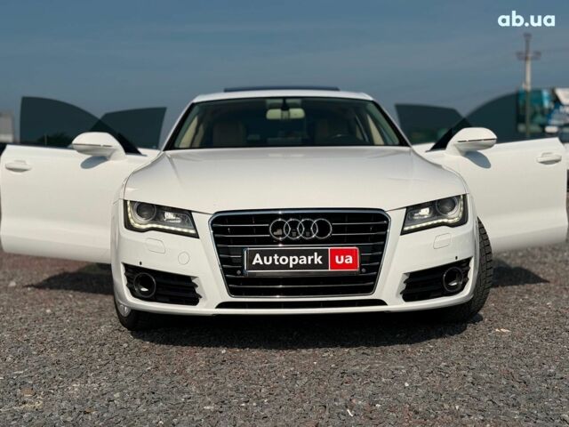 Белый Ауди A7 Sportback, объемом двигателя 3 л и пробегом 298 тыс. км за 16690 $, фото 23 на Automoto.ua