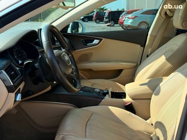Белый Ауди A7 Sportback, объемом двигателя 3 л и пробегом 298 тыс. км за 16690 $, фото 14 на Automoto.ua