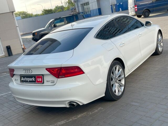 Белый Ауди A7 Sportback, объемом двигателя 3 л и пробегом 240 тыс. км за 20990 $, фото 3 на Automoto.ua