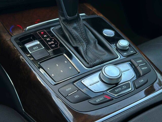 Белый Ауди A7 Sportback, объемом двигателя 3 л и пробегом 26 тыс. км за 24990 $, фото 18 на Automoto.ua