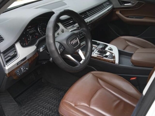 Белый Ауди A7 Sportback, объемом двигателя 2 л и пробегом 70 тыс. км за 28000 $, фото 10 на Automoto.ua