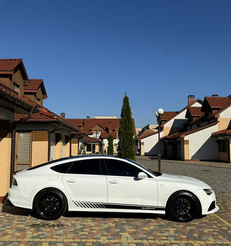 Белый Ауди A7 Sportback, объемом двигателя 2.97 л и пробегом 302 тыс. км за 20000 $, фото 2 на Automoto.ua