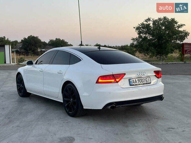 Белый Ауди A7 Sportback, объемом двигателя 2.77 л и пробегом 215 тыс. км за 13500 $, фото 9 на Automoto.ua