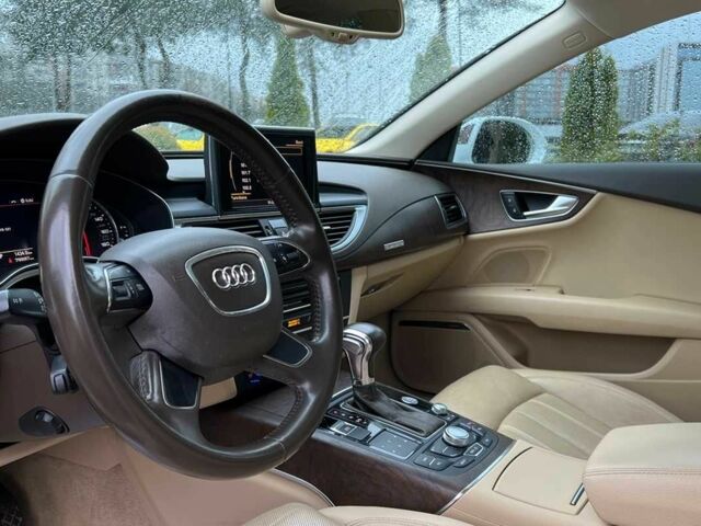 Белый Ауди A7 Sportback, объемом двигателя 3 л и пробегом 299 тыс. км за 13650 $, фото 9 на Automoto.ua