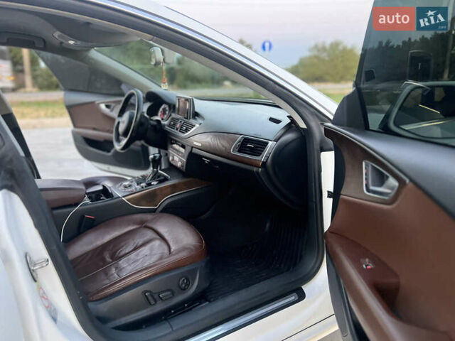 Белый Ауди A7 Sportback, объемом двигателя 2.77 л и пробегом 215 тыс. км за 13500 $, фото 15 на Automoto.ua