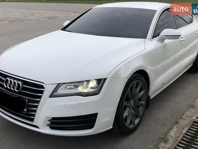 Белый Ауди A7 Sportback, объемом двигателя 3 л и пробегом 202 тыс. км за 14800 $, фото 6 на Automoto.ua