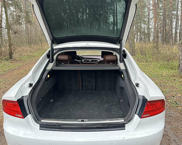 Білий Ауді A7 Sportback, об'ємом двигуна 2.77 л та пробігом 236 тис. км за 10500 $, фото 5 на Automoto.ua