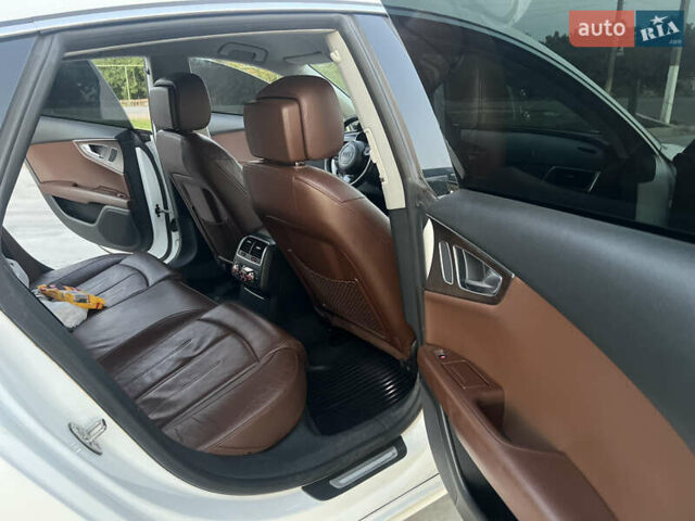 Белый Ауди A7 Sportback, объемом двигателя 2.77 л и пробегом 215 тыс. км за 13500 $, фото 16 на Automoto.ua
