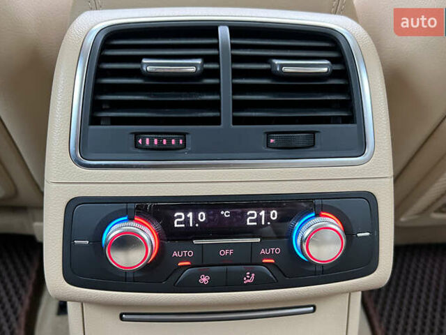 Белый Ауди A7 Sportback, объемом двигателя 3 л и пробегом 299 тыс. км за 13650 $, фото 23 на Automoto.ua