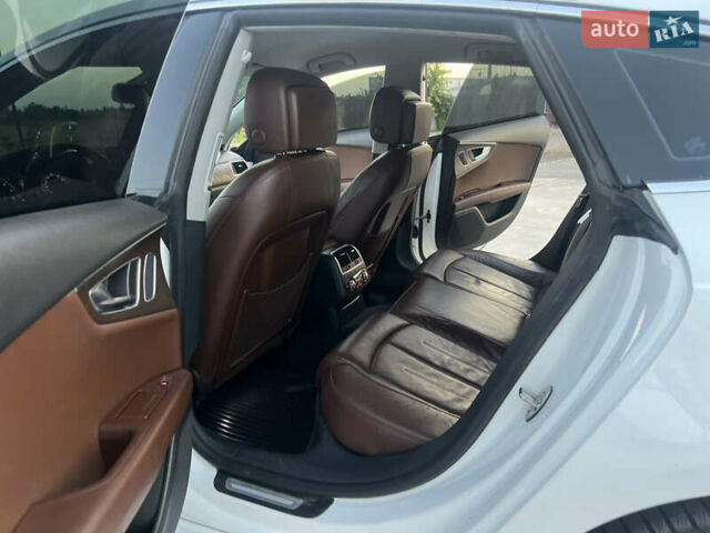 Белый Ауди A7 Sportback, объемом двигателя 2.77 л и пробегом 215 тыс. км за 13500 $, фото 18 на Automoto.ua