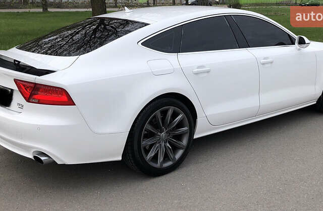Белый Ауди A7 Sportback, объемом двигателя 3 л и пробегом 202 тыс. км за 14800 $, фото 3 на Automoto.ua