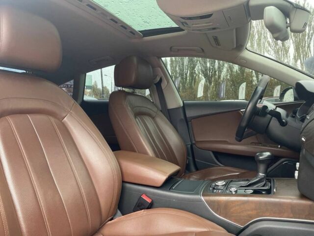 Ауді A7 Sportback 2011 у Кривому Розі на Automoto.ua Білий Ауді A7 Sportback, об'ємом двигуна 3 л та пробігом 181 тис. км за 11500 $, фото 9 на Automoto.ua