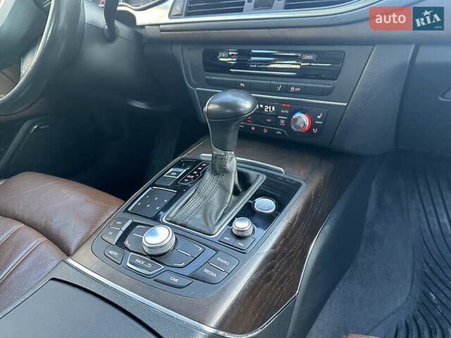 Ауди A7 Sportback 2011 в Тернополе на Automoto.ua Белый Ауди A7 Sportback, объемом двигателя 3 л и пробегом 209 тыс. км за 12799 $, фото 42 на Automoto.ua