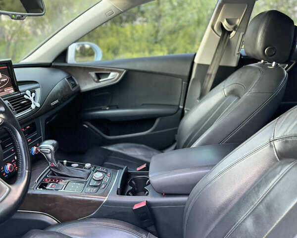 Белый Ауди A7 Sportback, объемом двигателя 3 л и пробегом 199 тыс. км за 20000 $, фото 20 на Automoto.ua