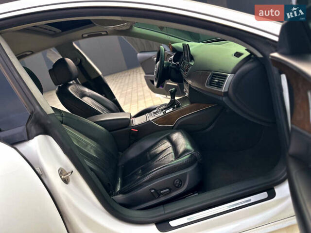 Білий Ауді A7 Sportback, об'ємом двигуна 3 л та пробігом 207 тис. км за 17999 $, фото 11 на Automoto.ua