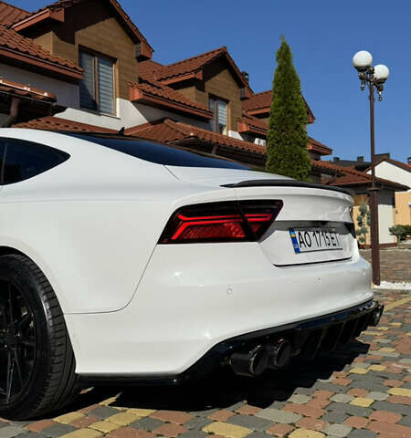 Белый Ауди A7 Sportback, объемом двигателя 2.97 л и пробегом 302 тыс. км за 20000 $, фото 10 на Automoto.ua