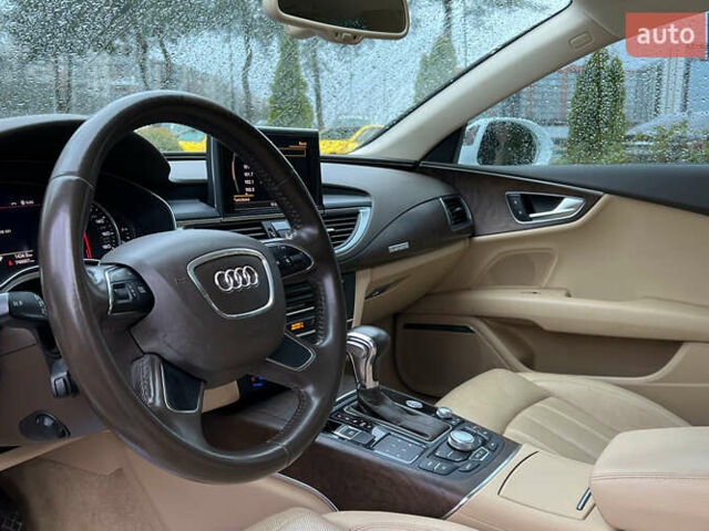 Белый Ауди A7 Sportback, объемом двигателя 3 л и пробегом 299 тыс. км за 13650 $, фото 9 на Automoto.ua