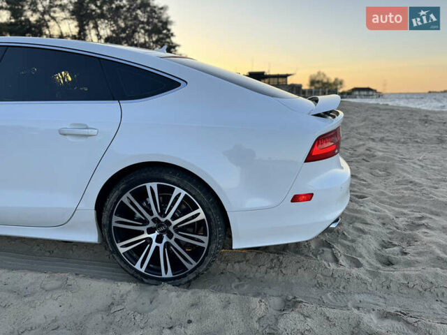 Белый Ауди A7 Sportback, объемом двигателя 3 л и пробегом 199 тыс. км за 20000 $, фото 9 на Automoto.ua