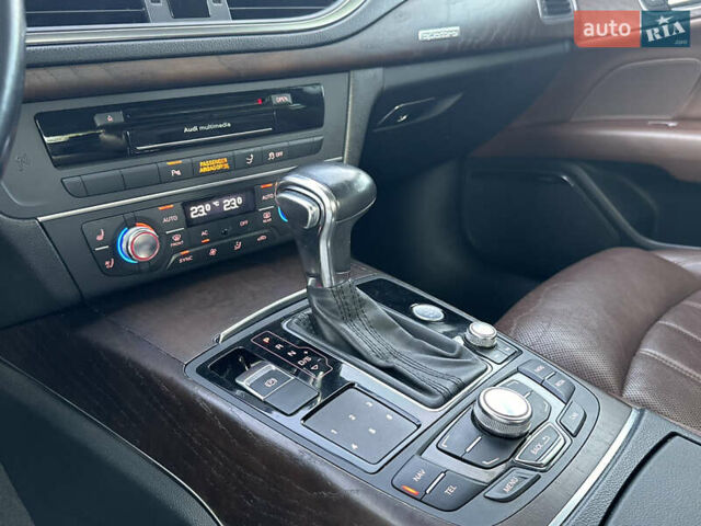 Білий Ауді A7 Sportback, об'ємом двигуна 3 л та пробігом 209 тис. км за 13299 $, фото 23 на Automoto.ua
