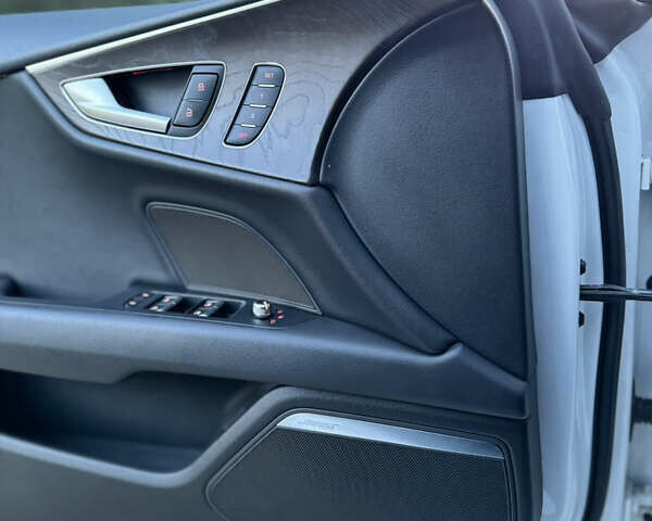 Белый Ауди A7 Sportback, объемом двигателя 3 л и пробегом 199 тыс. км за 20000 $, фото 21 на Automoto.ua