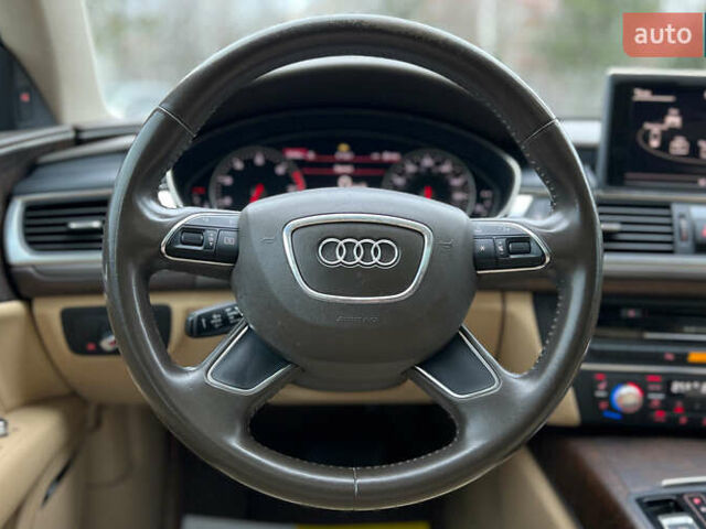 Белый Ауди A7 Sportback, объемом двигателя 3 л и пробегом 299 тыс. км за 13650 $, фото 10 на Automoto.ua