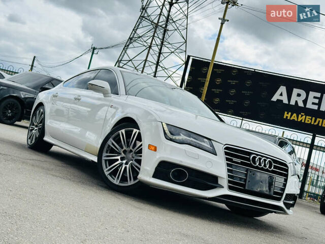 Белый Ауди A7 Sportback, объемом двигателя 3 л и пробегом 140 тыс. км за 24000 $, фото 2 на Automoto.ua