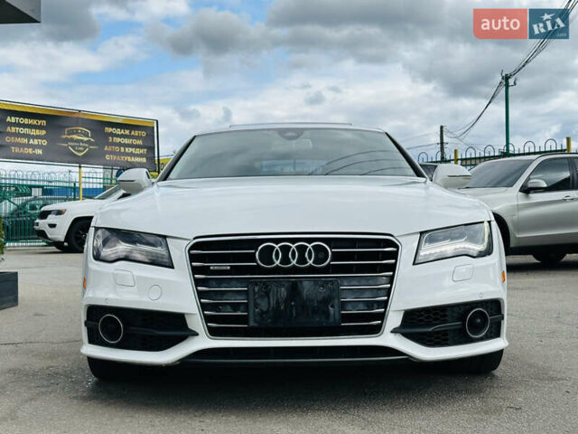 Белый Ауди A7 Sportback, объемом двигателя 3 л и пробегом 140 тыс. км за 24000 $, фото 6 на Automoto.ua