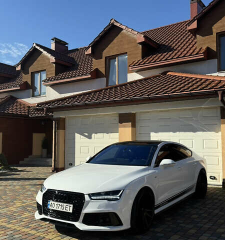 Белый Ауди A7 Sportback, объемом двигателя 2.97 л и пробегом 302 тыс. км за 20000 $, фото 3 на Automoto.ua
