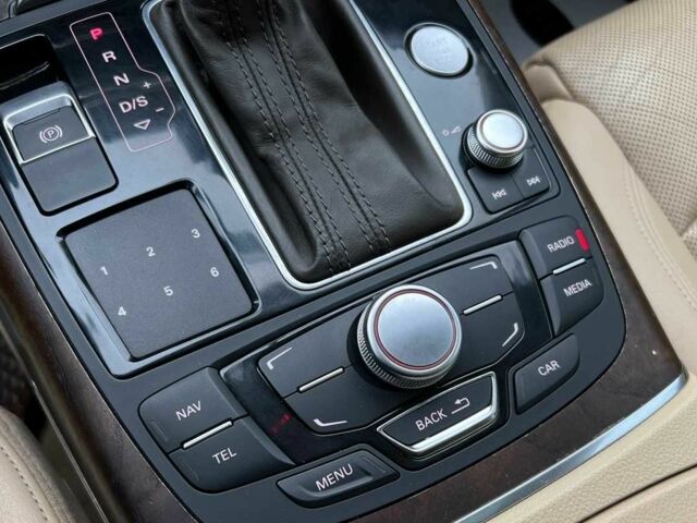 Белый Ауди A7 Sportback, объемом двигателя 3 л и пробегом 299 тыс. км за 13650 $, фото 18 на Automoto.ua