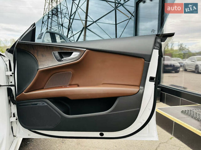 Белый Ауди A7 Sportback, объемом двигателя 3 л и пробегом 140 тыс. км за 24000 $, фото 25 на Automoto.ua