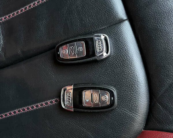 Белый Ауди A7 Sportback, объемом двигателя 3 л и пробегом 158 тыс. км за 13250 $, фото 47 на Automoto.ua
