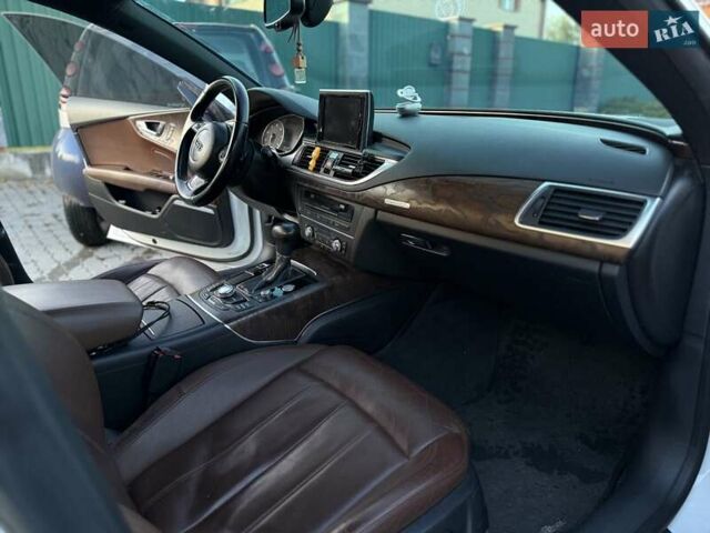 Білий Ауді A7 Sportback, об'ємом двигуна 3 л та пробігом 299 тис. км за 13333 $, фото 15 на Automoto.ua