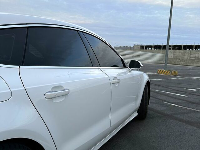 Белый Ауди A7 Sportback, объемом двигателя 3 л и пробегом 190 тыс. км за 17700 $, фото 5 на Automoto.ua